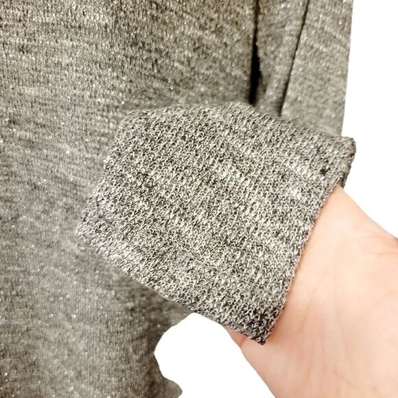 2/$20 Vintage Y2K Reitmans Silver Grey Top Blouse Size: Small - Picture 5 of 6